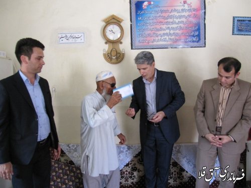 عیادت فرماندار از سالمندان شهرستان آق قلا