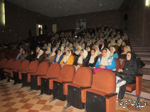 فیلم یتیم خانه ایران، در شهر آق قلا اکران شد