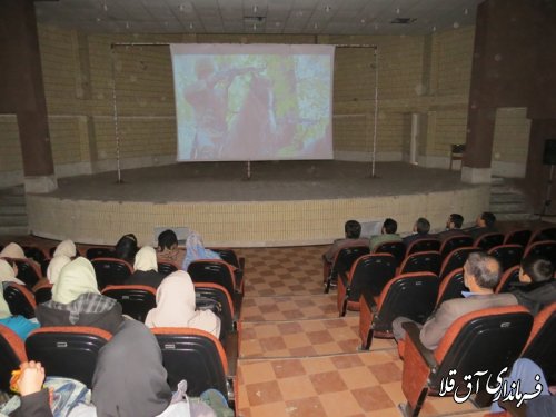 فیلم یتیم خانه ایران، در شهر آق قلا اکران شد