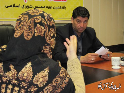 شهروندان مشکلات خود را چهره به چهره با فرماندار شهرستان آق قلا مطرح کردند