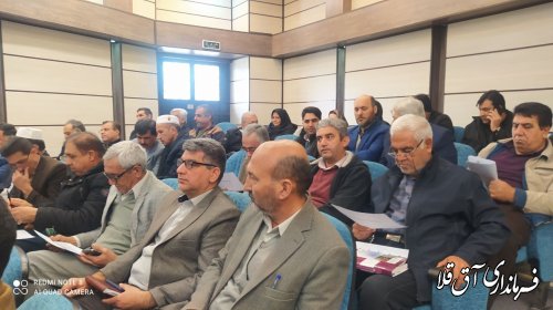 پنجمین جلسه توجیهی نمایندگان فرماندار در شعب اخذ رای