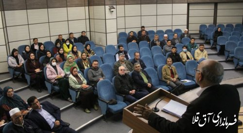 حضور قاسم مقصودلو معاون سیاسی فرمانداری  در کلاس آموزشی عوامل اجرایی انتخابات
