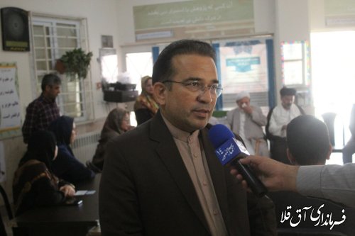 حضور اعضای محترم شورای تامین شهرستان در شعبه اخذ رای 