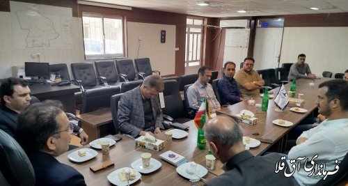 حضور فرماندار در بخشداری جهت تبریک روز شهرداری و دهیاریها 