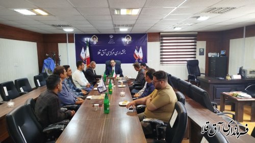 حضور فرماندار در بخشداری جهت تبریک روز شهرداری و دهیاریها 
