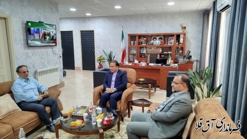 بازدید نماینده استاندار محترم از ستاد انتخابات فرمانداری آق قلا 