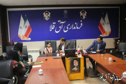دیدار مردمی سه شنبه ها ی   فرماندار با مراجعین.